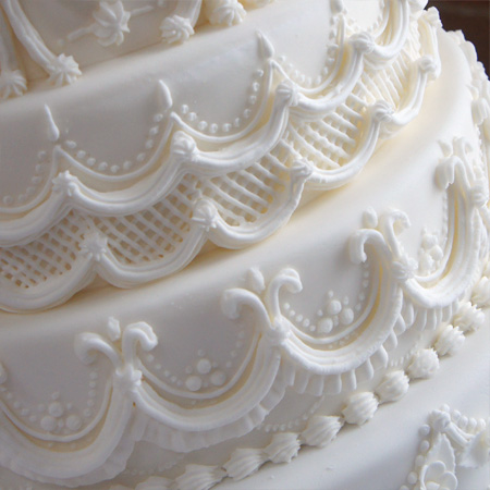 7 Tier Royal Piped Icing Wedding Cake